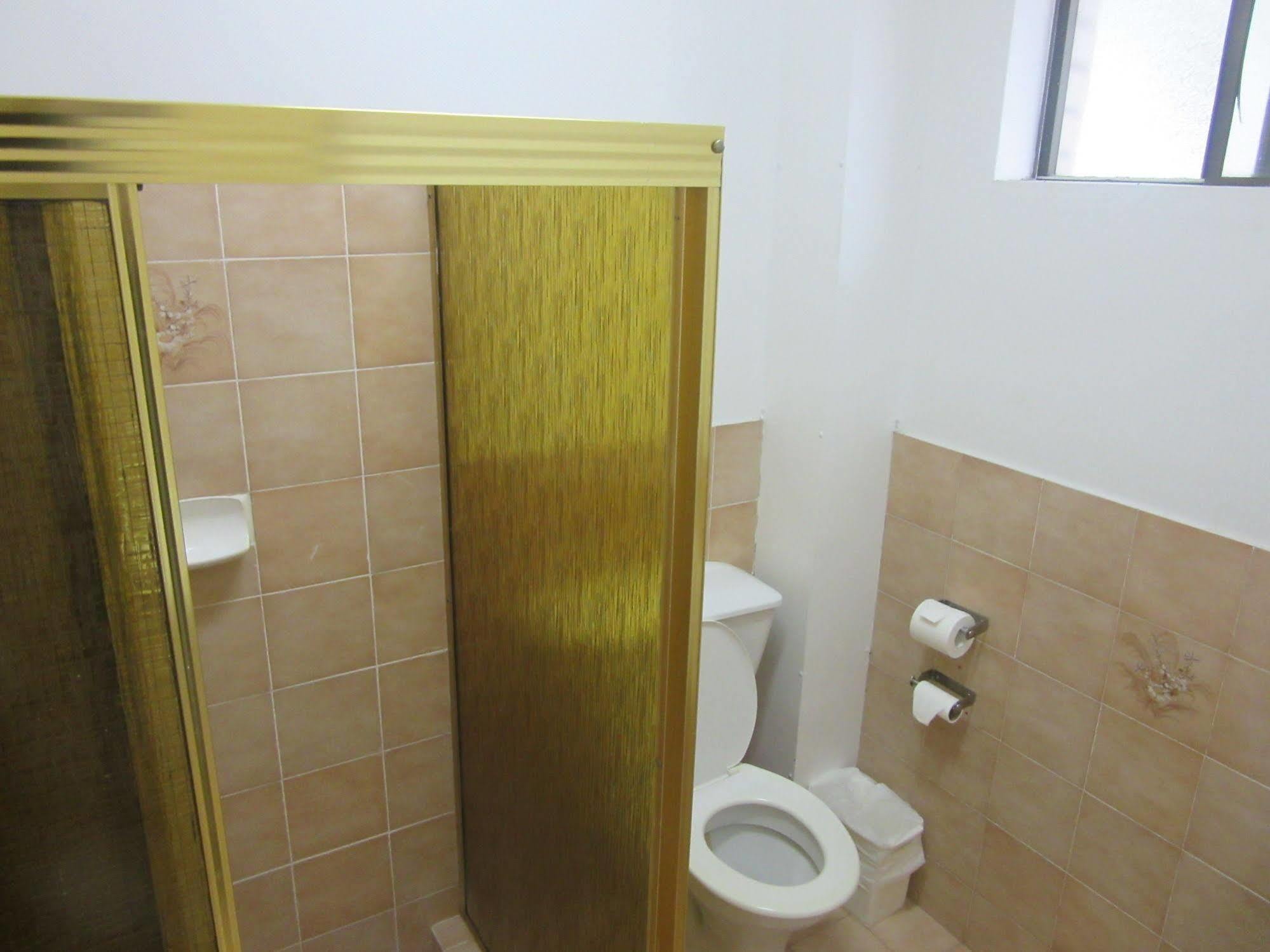 El Toro Motel Warwick Farm Ngoại thất bức ảnh