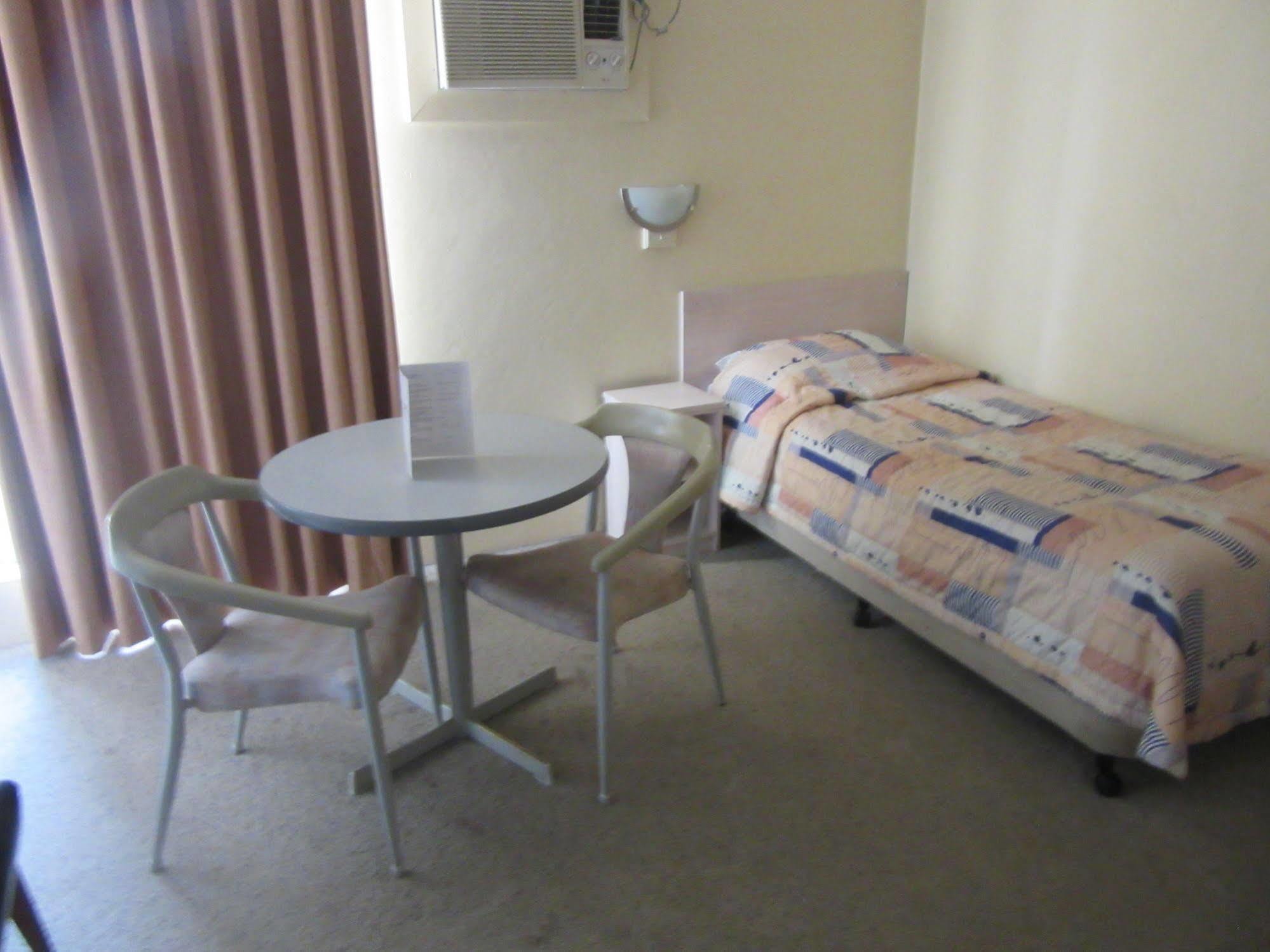 El Toro Motel Warwick Farm Ngoại thất bức ảnh